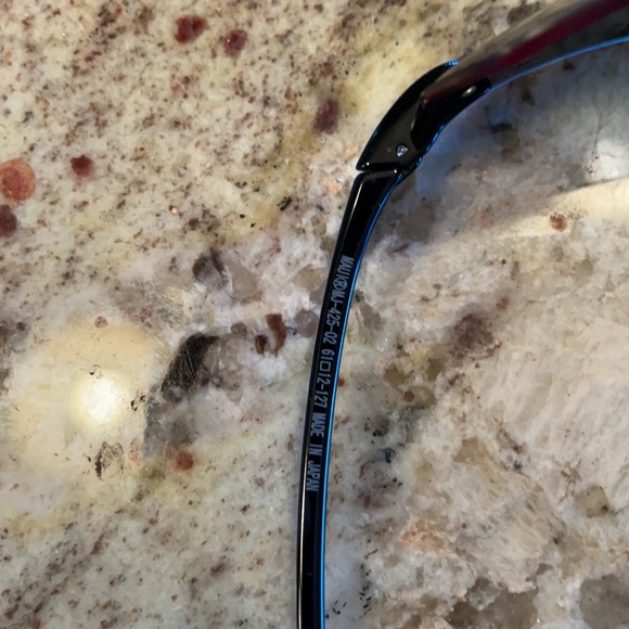 COPY - Black Maui Jim Banzai sunglasses MJ SPORT with black lenses - Picture 4 of 7